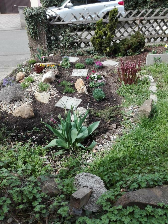 Gaestezimmer Fuchs Apartment Neuhausen auf den Fildern Bagian luar foto